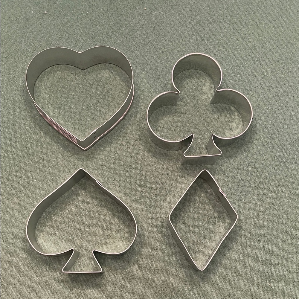 Four R&M Metal Cookie Cutter Set - Card Suit Shapes - NEW